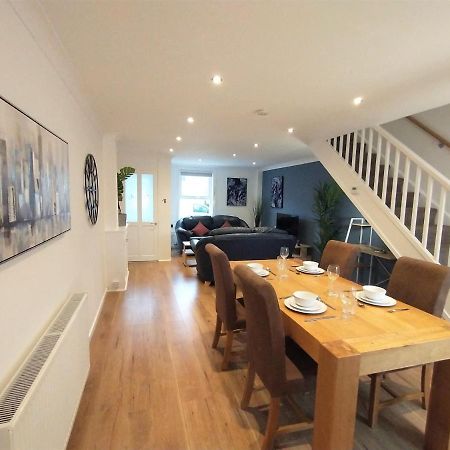 Chipad Duo - Comfy House With Parking And Garden Villa Chichester Bagian luar foto