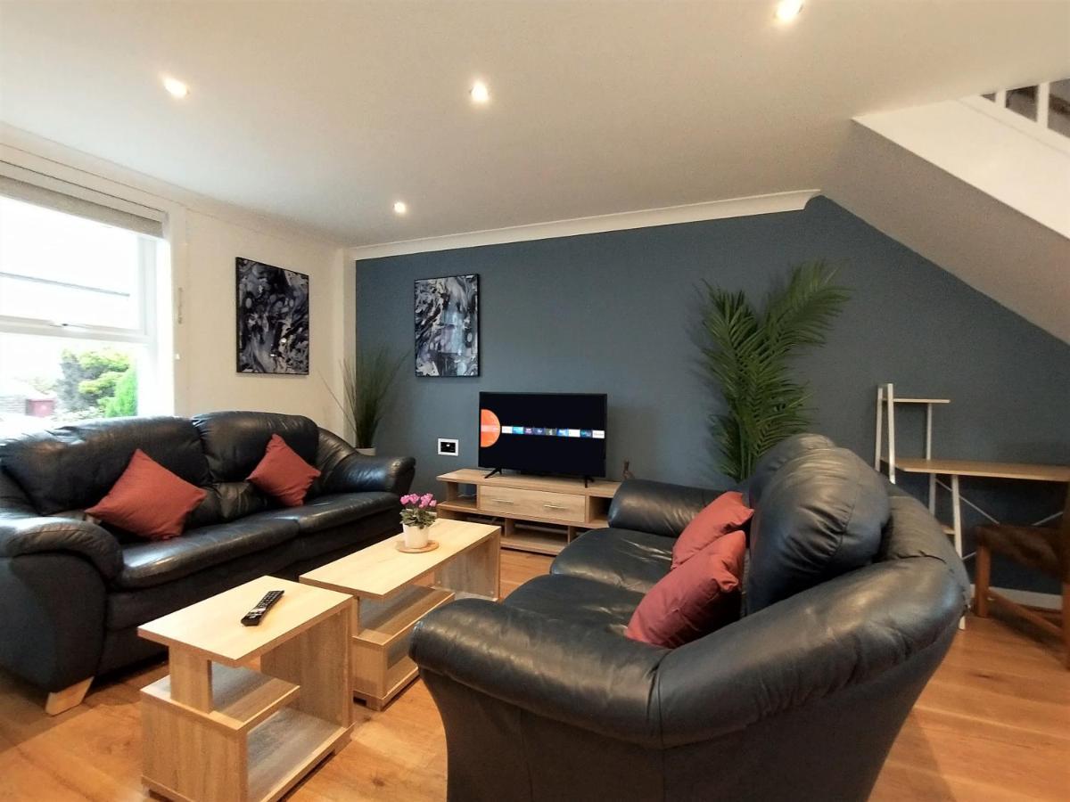 Chipad Duo - Comfy House With Parking And Garden Villa Chichester Bagian luar foto