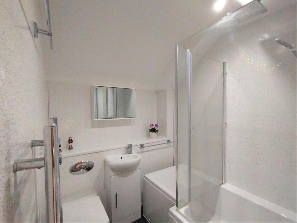 Chipad Duo - Comfy House With Parking And Garden Villa Chichester Bagian luar foto