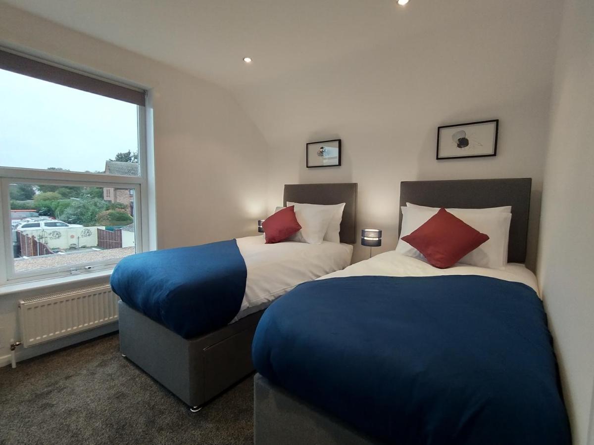 Chipad Duo - Comfy House With Parking And Garden Villa Chichester Bagian luar foto
